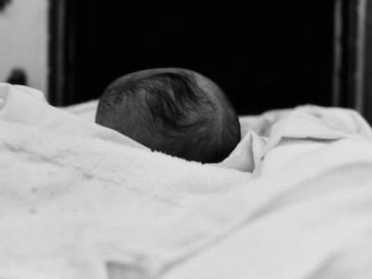 В Вологодской области мучительную смерть принял 3-месячный мальчик: мама «угостила» ребенка марганцовкой