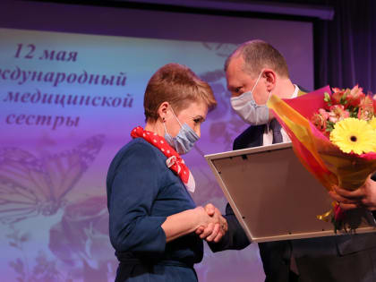 В Вологодской области медицинских сестер поздравили с профессиональным праздником