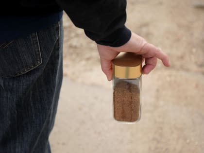 В Череповце вежливый вор спросил у продавца разрешения на кражу кофе