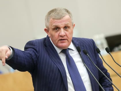 Стране необходим поворот в будущее