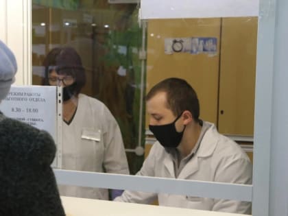 Жителей Вологодской области продолжают госпитализировать с COVID-19