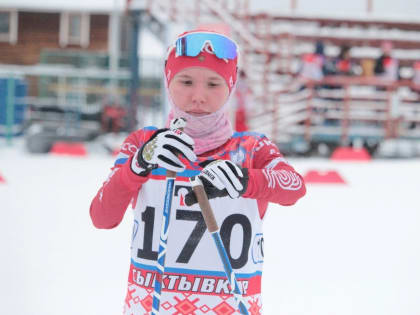 Алина Пеклецова одержала победу на Всероссийских соревнованиях по лыжным гонкам