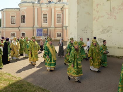 Святые мощи праведного Александра Баданина  перенесены в Лазаревский храм в день Вологодских святых