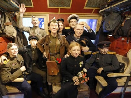 Сквозь время и ужасы войны: уже более пятисот вологжан посетили уникальную экспозицию поезда Победы