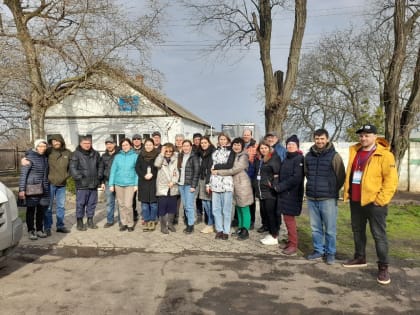 Череповецкие врачи помогли сельчанам близ Мариуполя