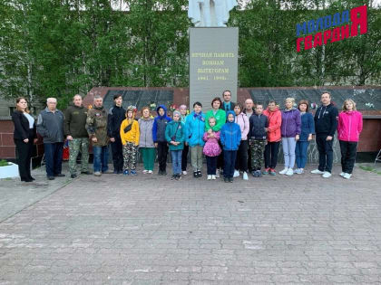 Молодогвардейцы Вытегорского района приняли участие в акции «Свеча Памяти»