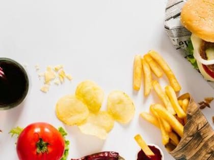 Роспотребнадзор развеял миф о безопасности «правила пяти секунд»