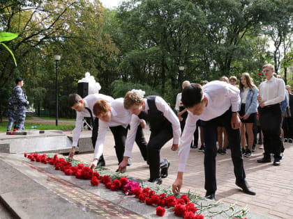 Вологжане почтили память жертв терроризма