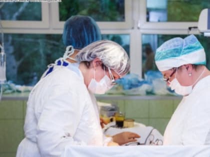 Врачи сохранили беременность вологжанки, удалив гигантскую кисту
