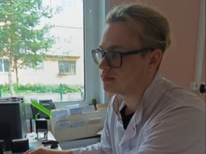 Молодые фельдшеры приступили к работе в медучреждениях Грибково и Федотово