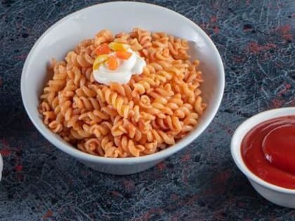 Врач из «Жить здорово!» заявил, что томатная паста с чесноком снижает риск развития рака