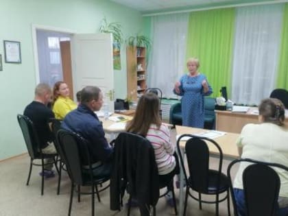 Очередная сессия занятий в Школе кандидатов в опекуны и приемные родители стартовала в Великоустюгском округе