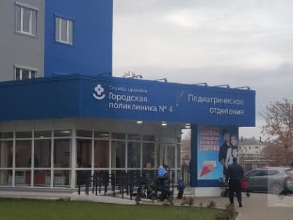 Вологжане жалуются на отказ в медицинской помощи ребенку сразу в нескольких учреждениях