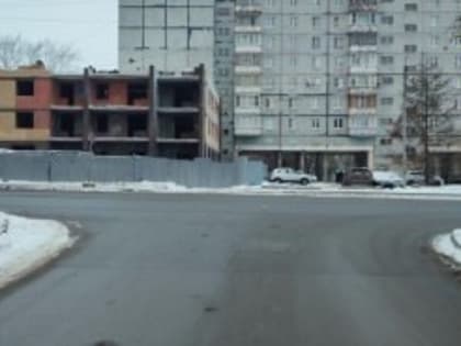 Две легковушки столкнулись на Советском проспекте: пострадал пенсионер