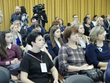 Преподаватели и студенты ВоГУ обсудили вопросы социального и психологического благополучия детей