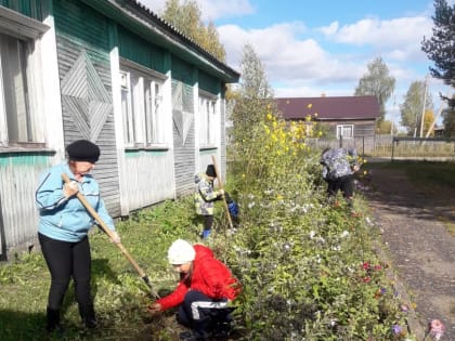 Ребята Ильинской школы Харовского района посмотрели фильм Е. Дубровской «Пять дней»