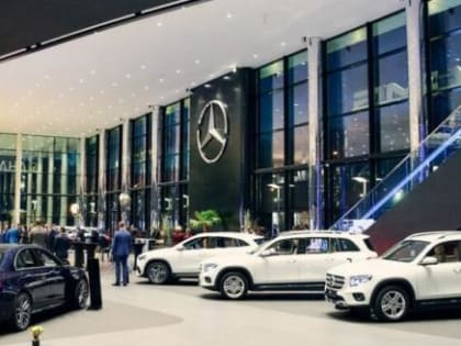 Mercedes-Benz объявил о продаже бизнеса в России