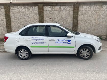 В городские и районные больницы Крыма поставлено 37 новых автомобилей