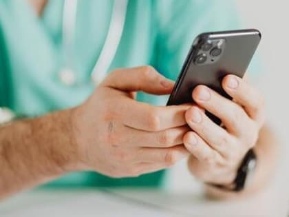 Вологжанам по "Телефону здоровья" расскажут об алкоголизме и наркомании