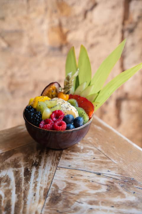 Yogurt y Frutas