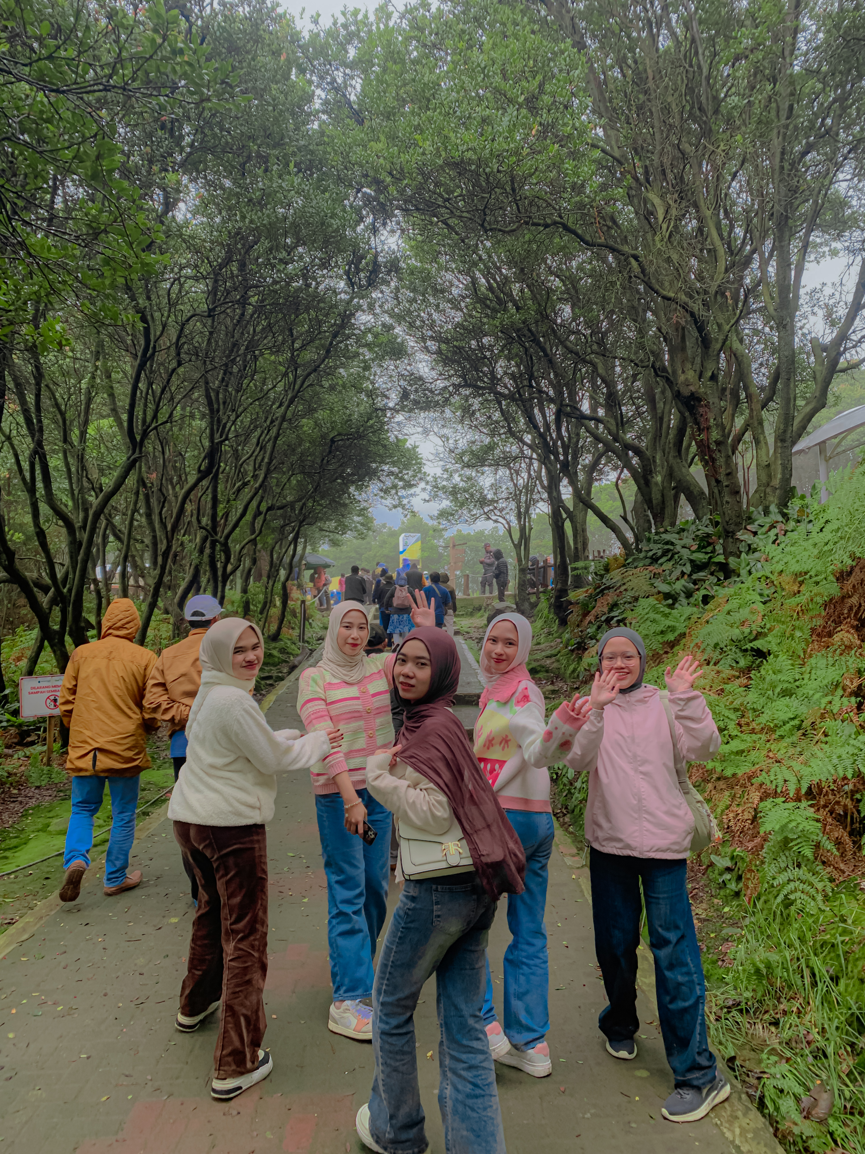 Kawah Putih - Ciwidey Bandung