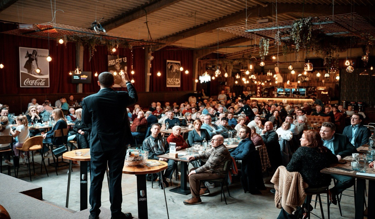 Crowd Work 101: Master the Art of Real-Time Comedy