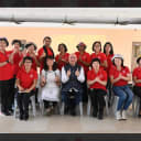 Group photo of 280 seniors with Dr. Madan Kataria and Madam Madhuri at the Laughter Yoga Celebration