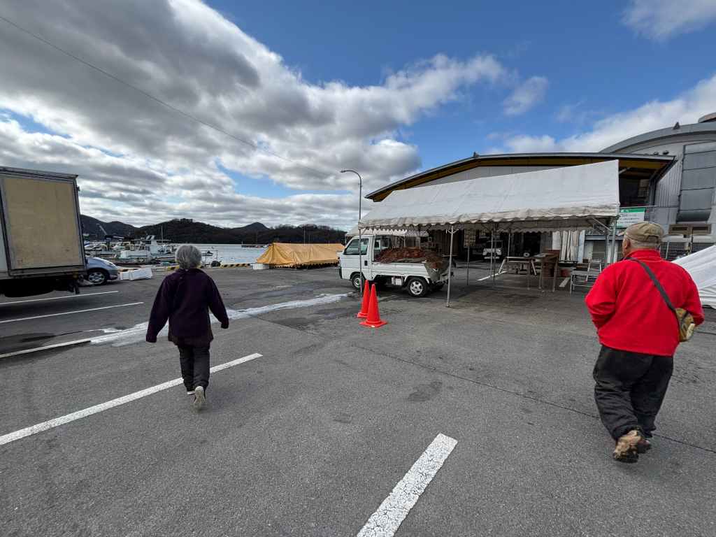 Exploring Bizen: Morning Markets, Samurai Swords, and the Heart of a Pottery Kiln