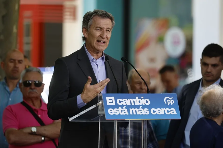 Feijóo reafirma su intención de impulsar un cambio de Gobierno y reclama elecciones o ruptura de apoyos parlamentarios