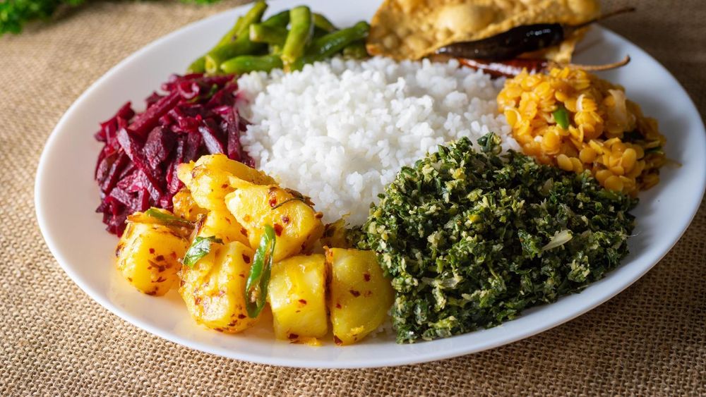 South African Reserve Bank warns of rising food inflation and further interest rate pressure