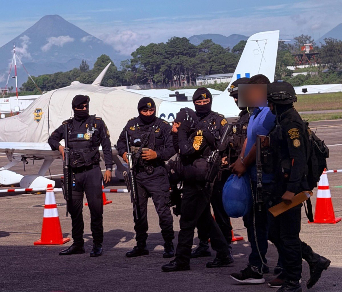 Trasladan a tribunales a extraditable alias 'Miguelón' capturado en Quiché por narcotráfico