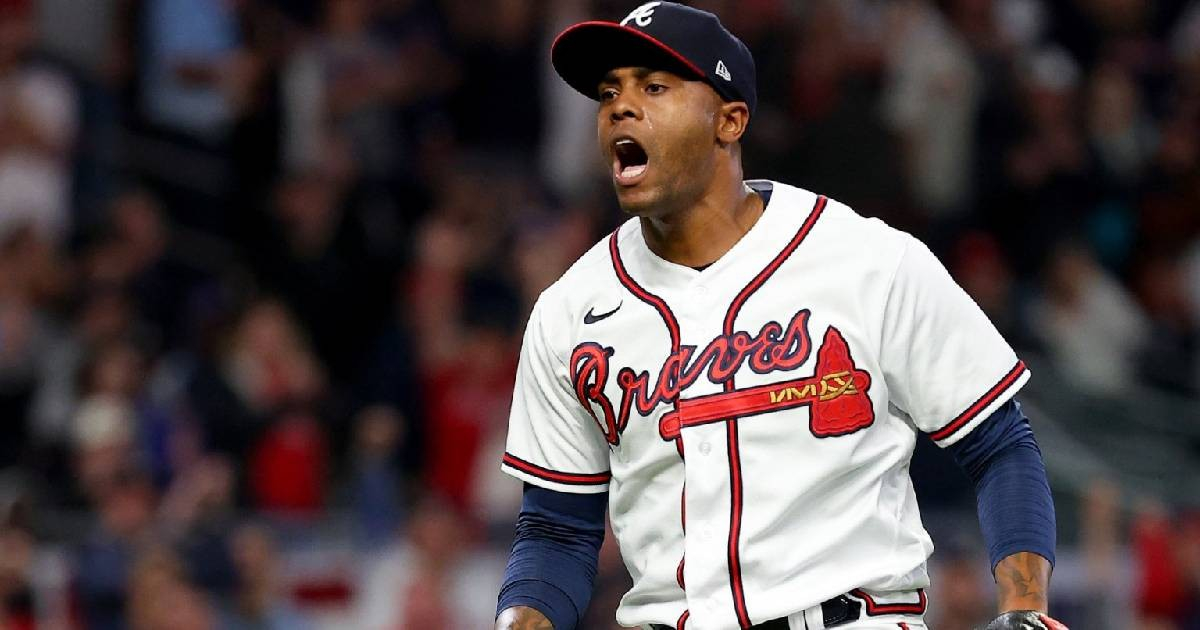 Raisel Iglesias alcanza 263 salvamentos y se consolida entre los mejores cerradores de la MLB