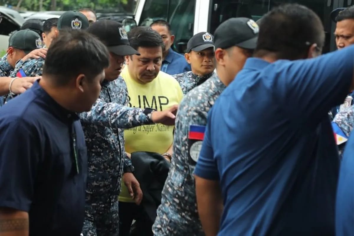 Senator Jinggoy Estrada arraigned in graft case, enters not guilty plea