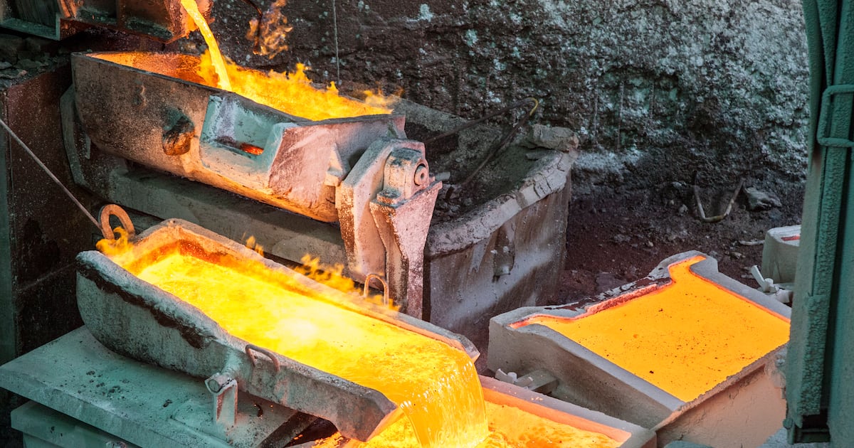 El cobre alcanza máximos históricos impulsado por tensiones arancelarias en Estados Unidos y menor oferta global