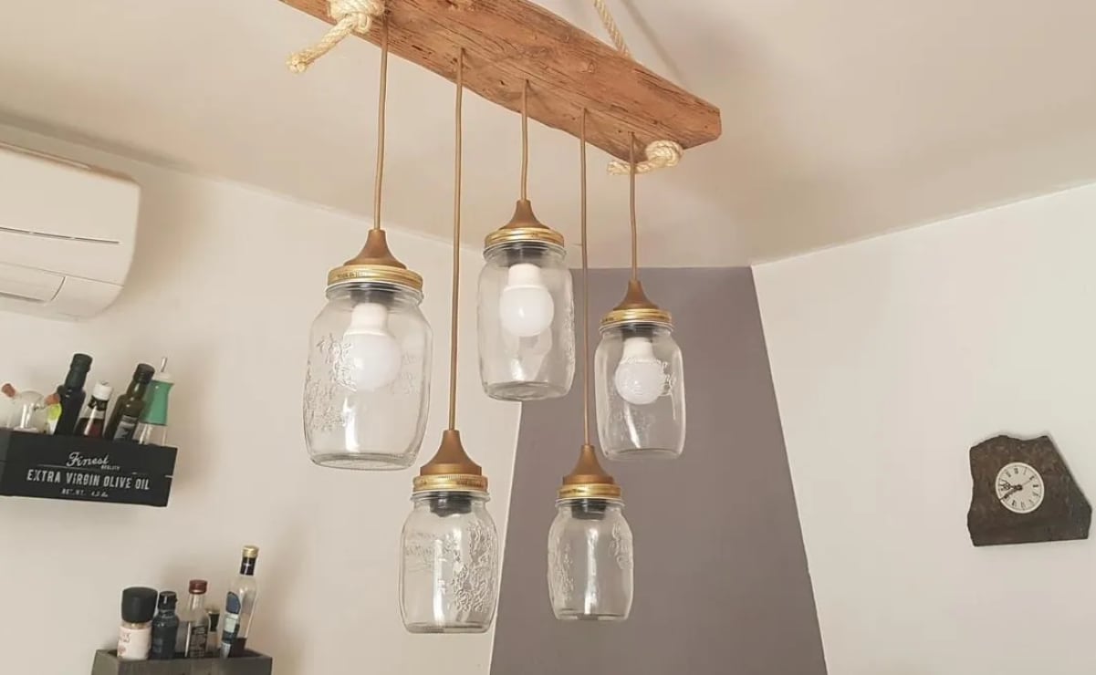 Cómo reutilizar frascos de vidrio para crear lámparas decorativas caseras con estilo moderno