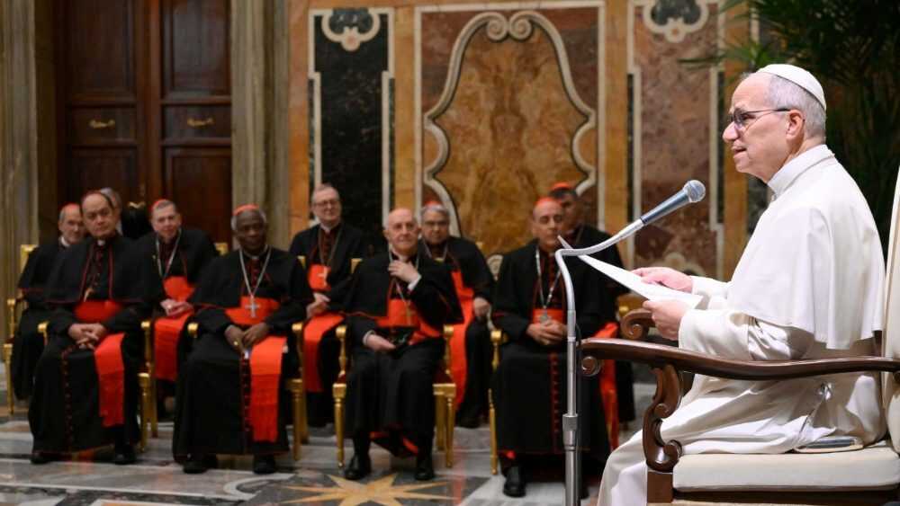Crítica al acto del Papa en el Parlamento español y propuesta de un decálogo laicista
