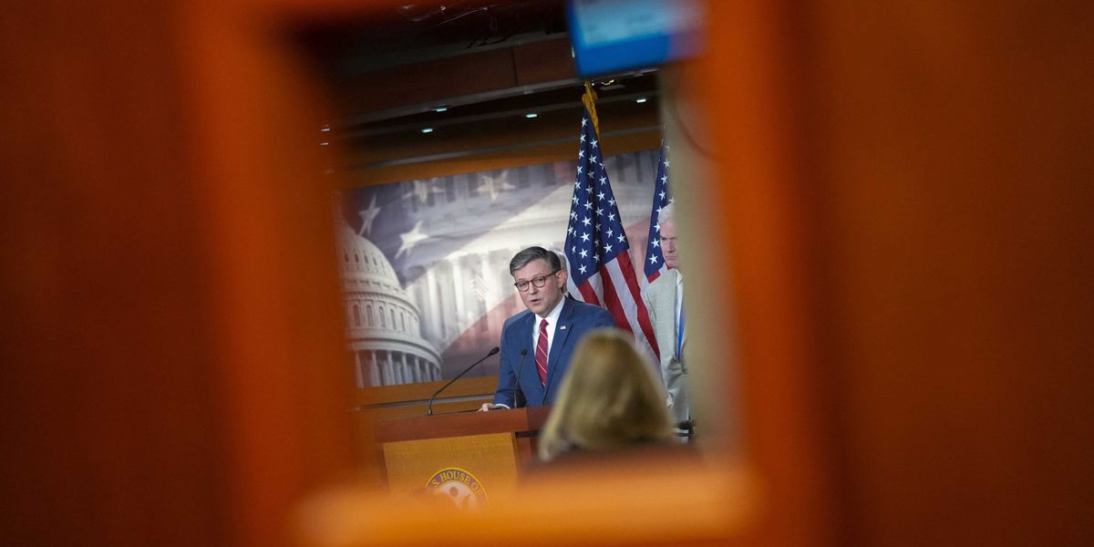 NBC News poll shows Democrats with slight advantage in 2026 House control preference