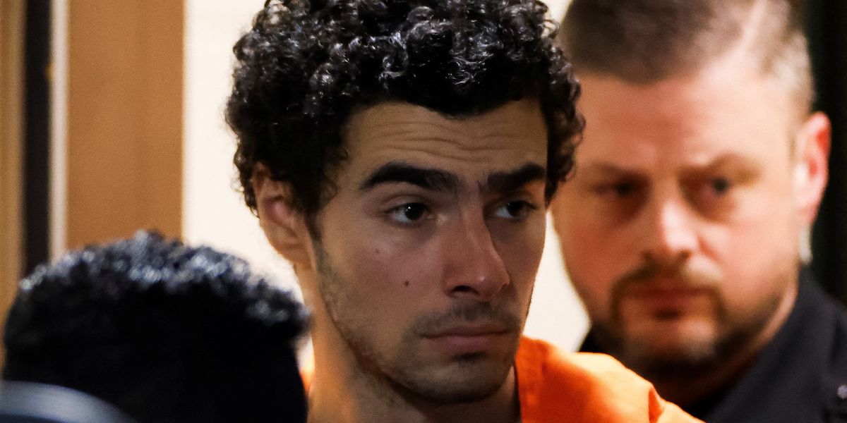 Defense team for Luigi Mangione withdraws planned psychiatric defense shortly before trial