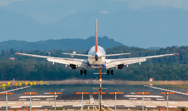 Una investigación cuestiona la existencia de una crisis de suministro de combustible de aviación