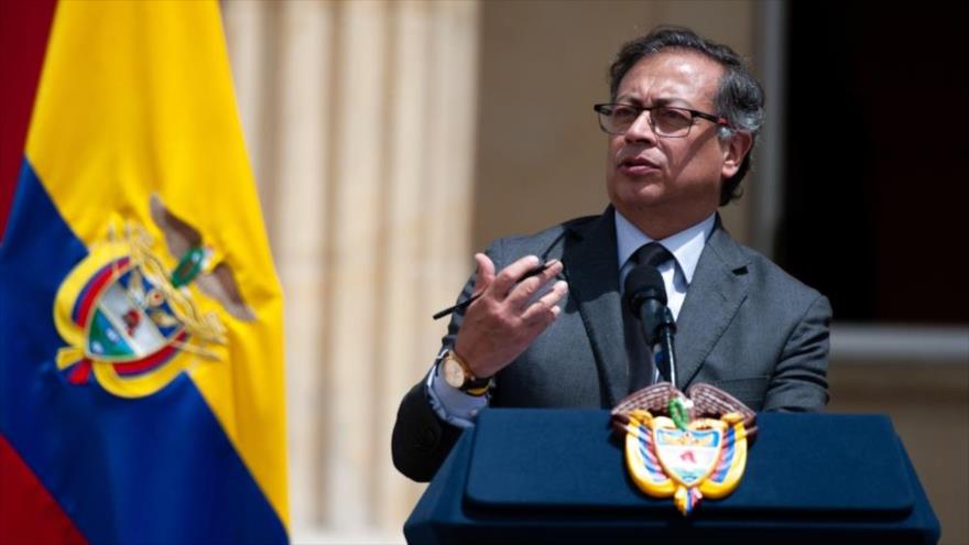 Petro denuncia posible vulneración del sistema de escrutinio electoral en Colombia y pide auditoría del conteo