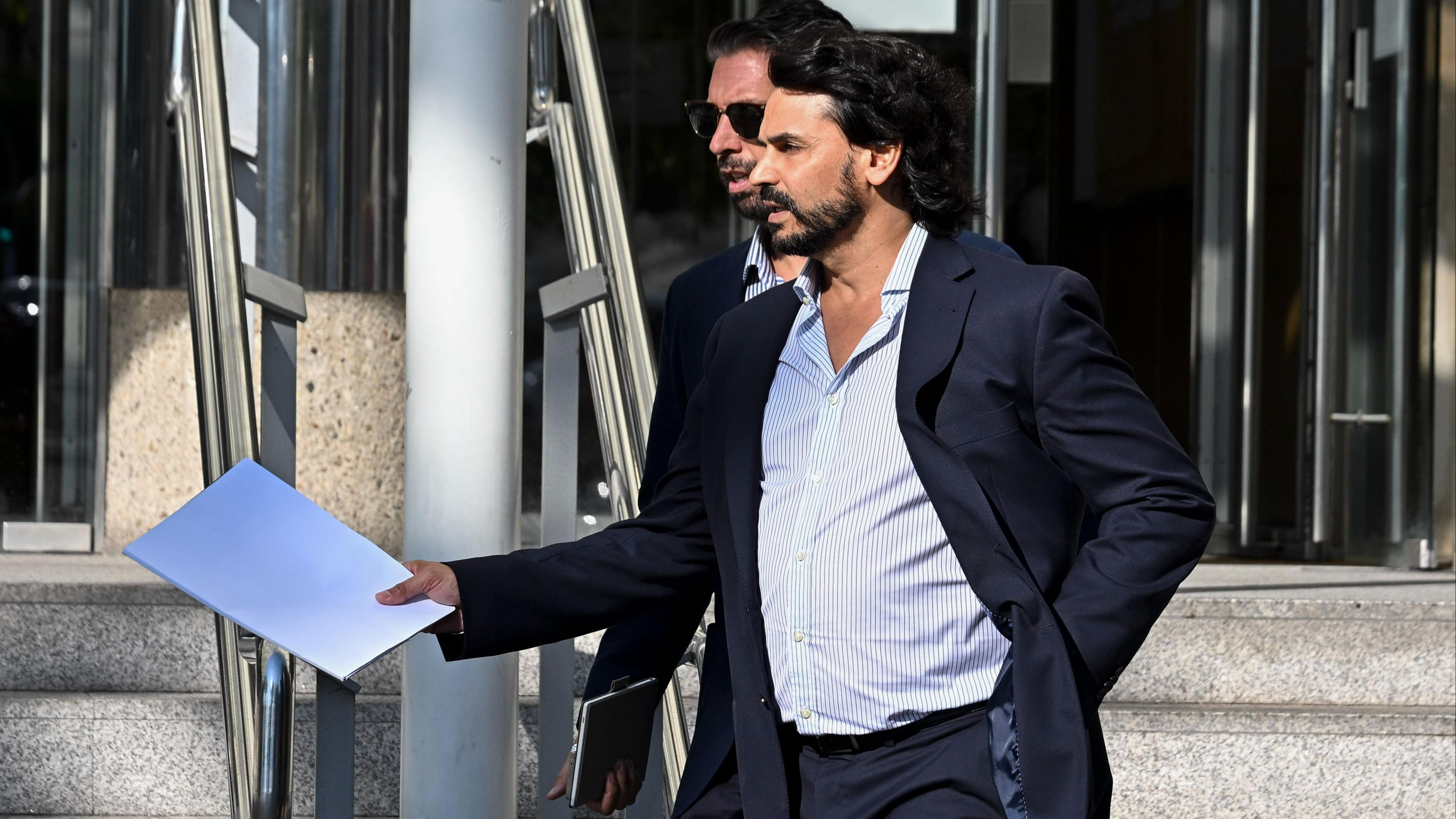 González Amador declara ante la jueza que borró el contenido de su móvil por motivos de seguridad tras un presunto hackeo