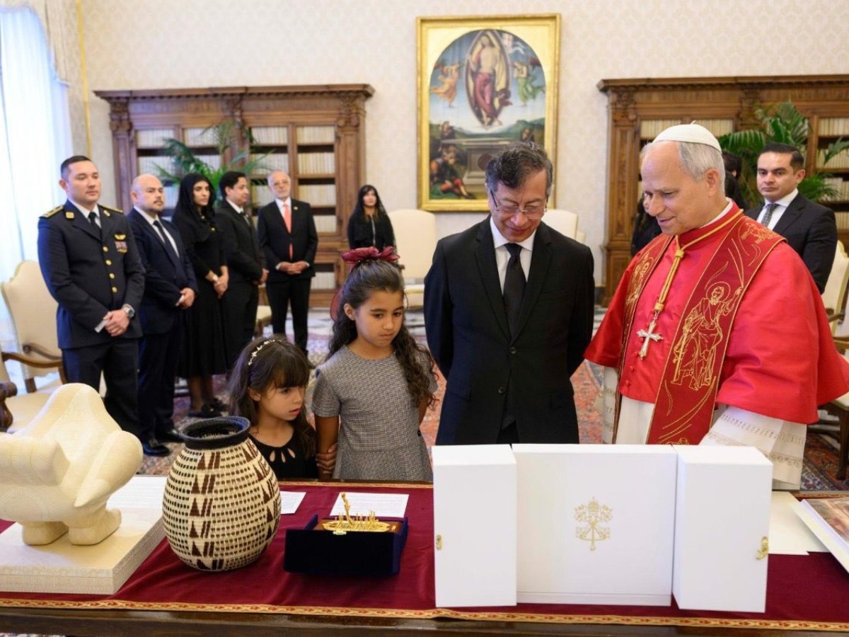 Vanessa Cortés acompañó a delegación de Petro en visita oficial al Vaticano en medio de cuestionamientos públicos