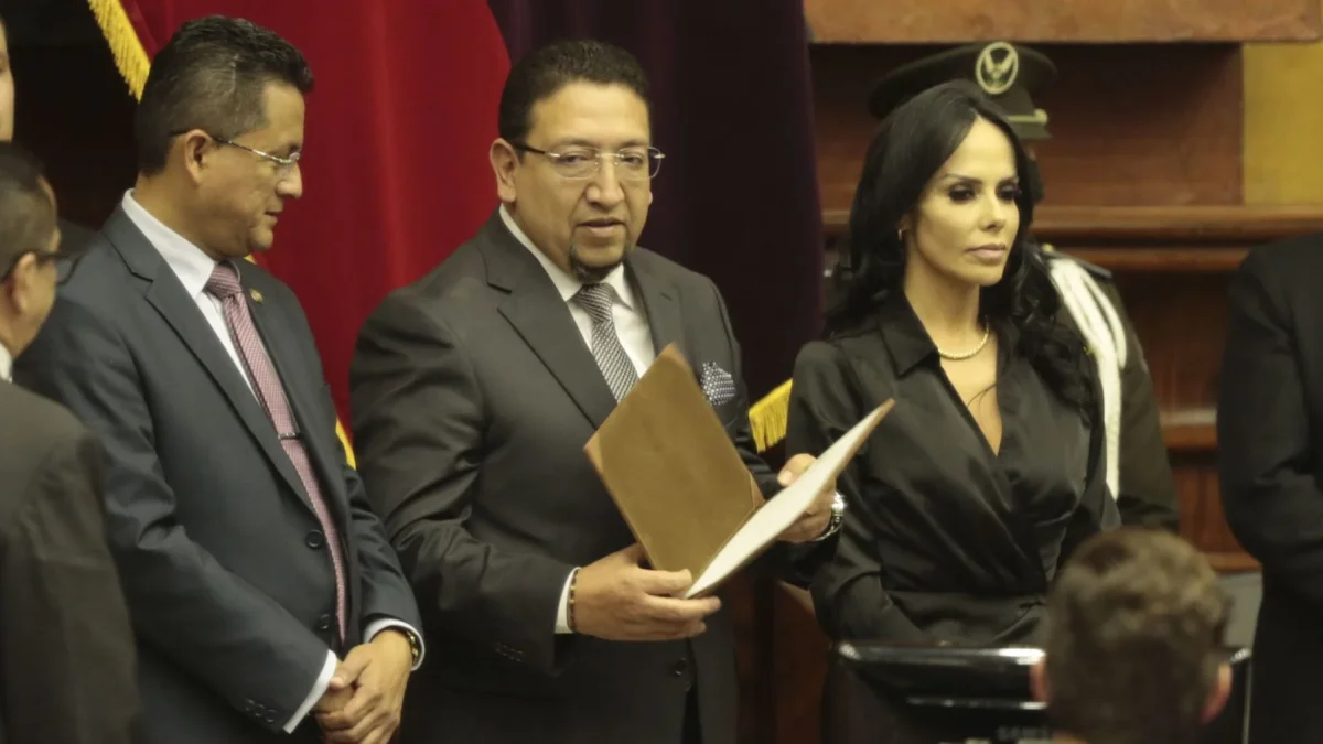Corte Constitucional declara inconstitucional la publicación de una reforma legal no aprobada atribuida a Virgilio Saquicela