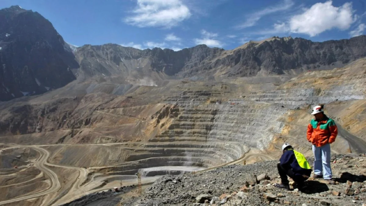 Minera Boroo inicia operaciones en Ecuador con concesiones adquiridas a Codelco