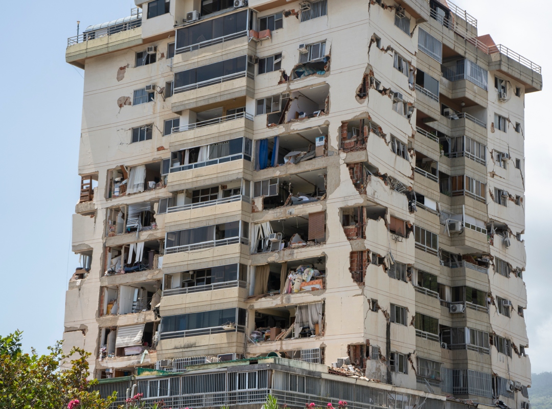 Alerta de rescatistas: No ingresar a edificios dañados tras terremotos