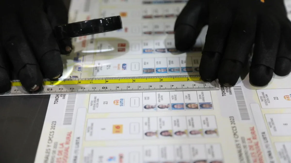 Proliferación de candidatos en elecciones seccionales 2026: impacto en el voto informado