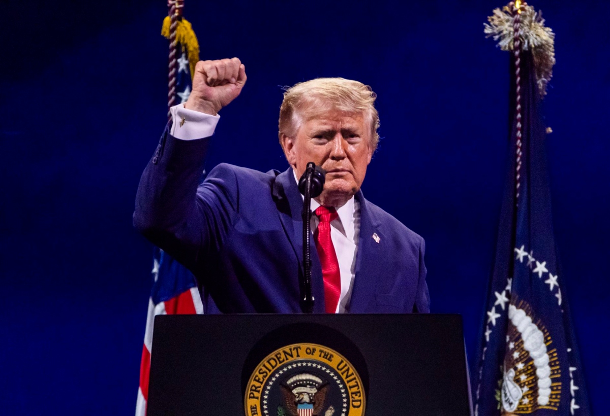 Trump combina un mensaje patriótico con críticas políticas durante la conmemoración de los 250 años de independencia de Estados Unidos
