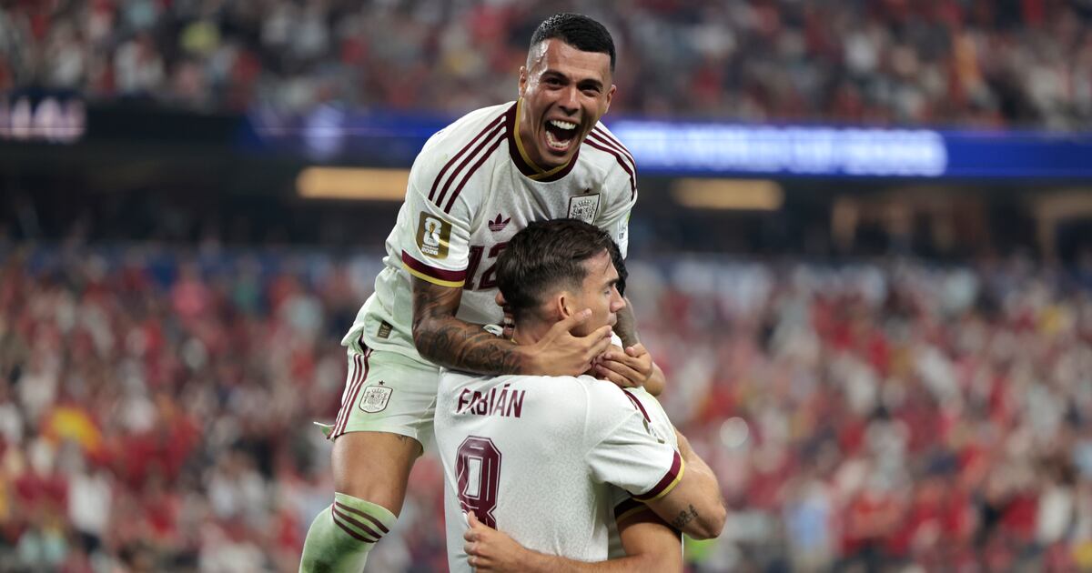 Portugal advance to World Cup quarters after last-minute victory over Spain