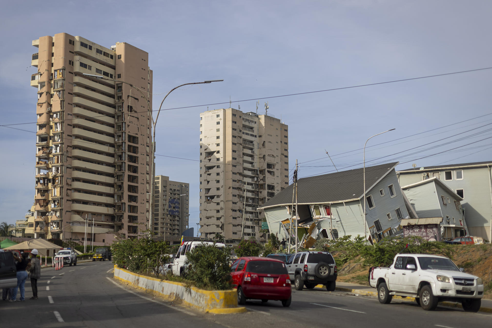 Venezuela registra 3.889 muertos y 16.740 heridos tras terremotos de junio
