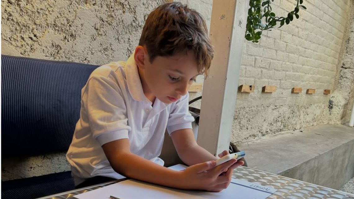 La madre de Lucas Gámez despidió a su hijo mientras aumenta el número de víctimas por los terremotos en Venezuela